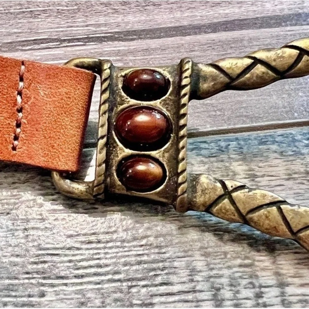 Chicos Italian Leather Brass Tone Waist Belt Size M/L Adjustable Hook Gemstones‎